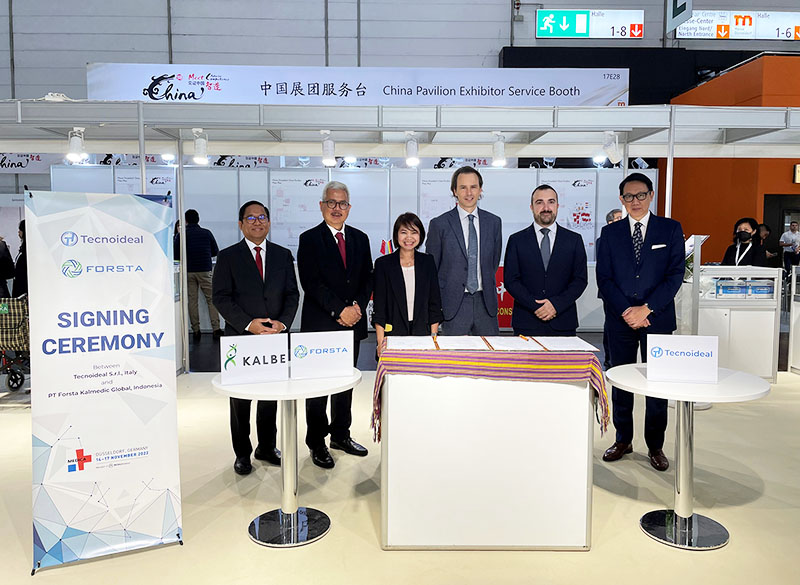 Signing Ceremony PT Forsta Kalmedic Global
